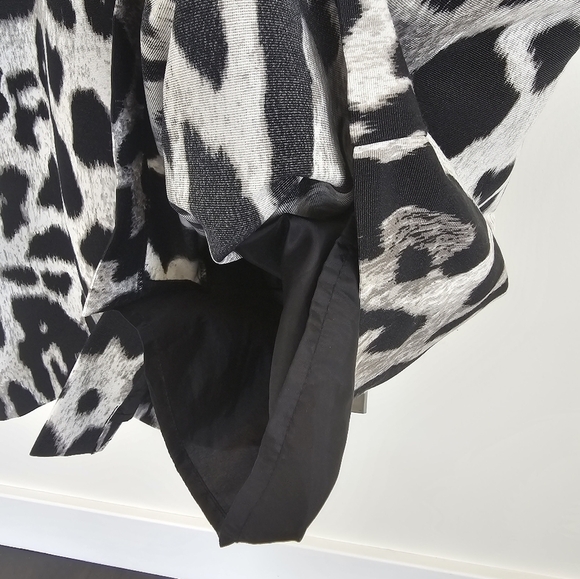 Ann Taylor Gray Black Animal Leopard Print Sheath Dress Size 4 Petite - Picture 8 of 10